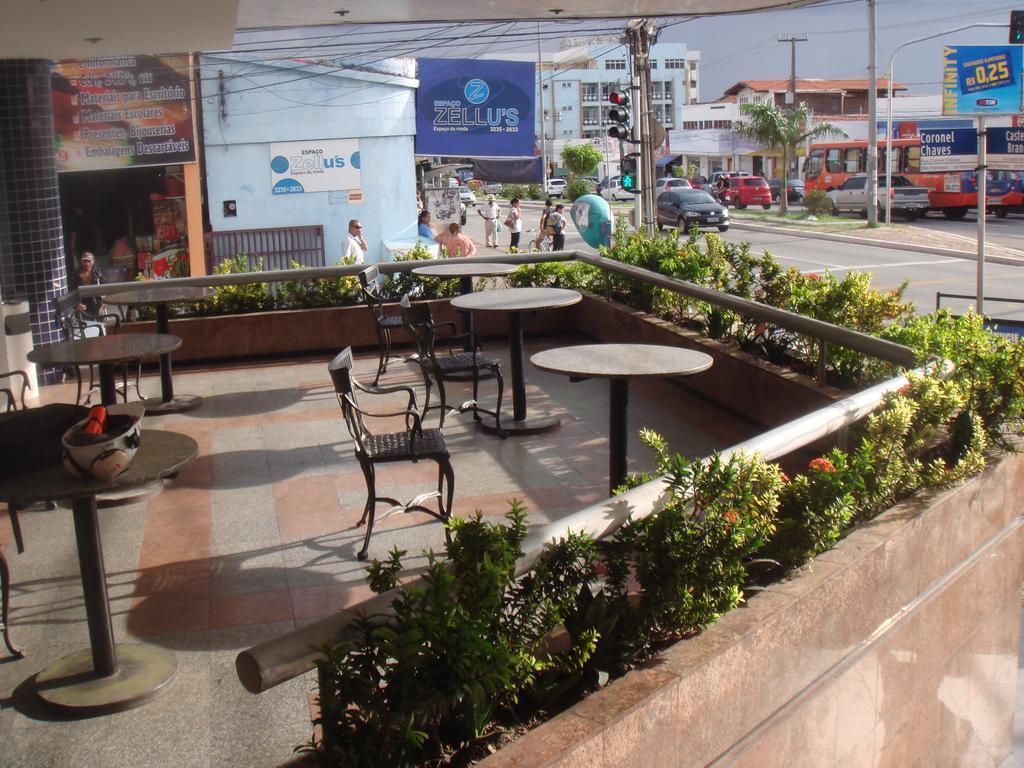 Vista Exterior Skina Express Hotel