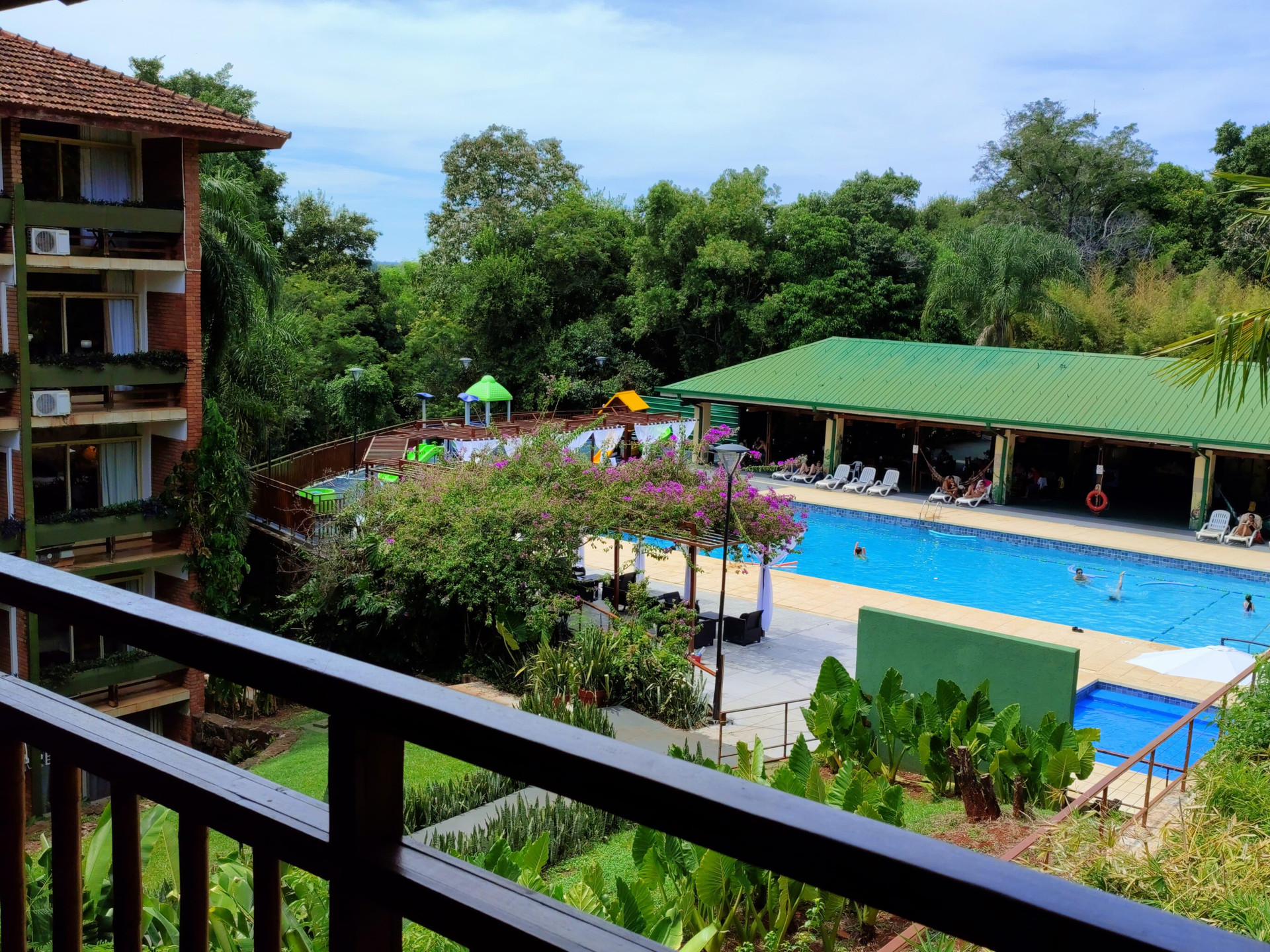 Vista Piscina Hotel Raices Esturion