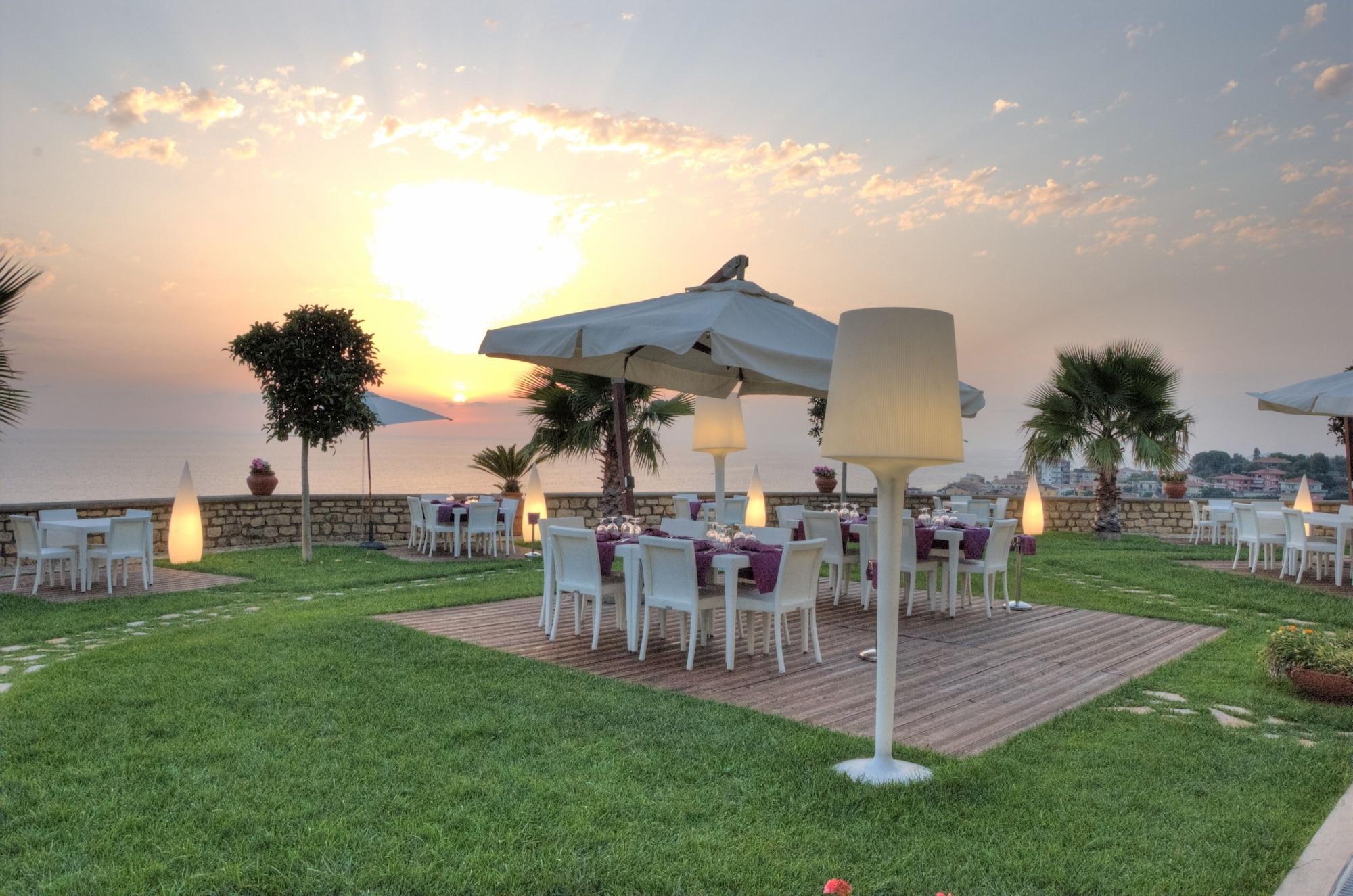 Restaurant Bouganville Palace Hotel