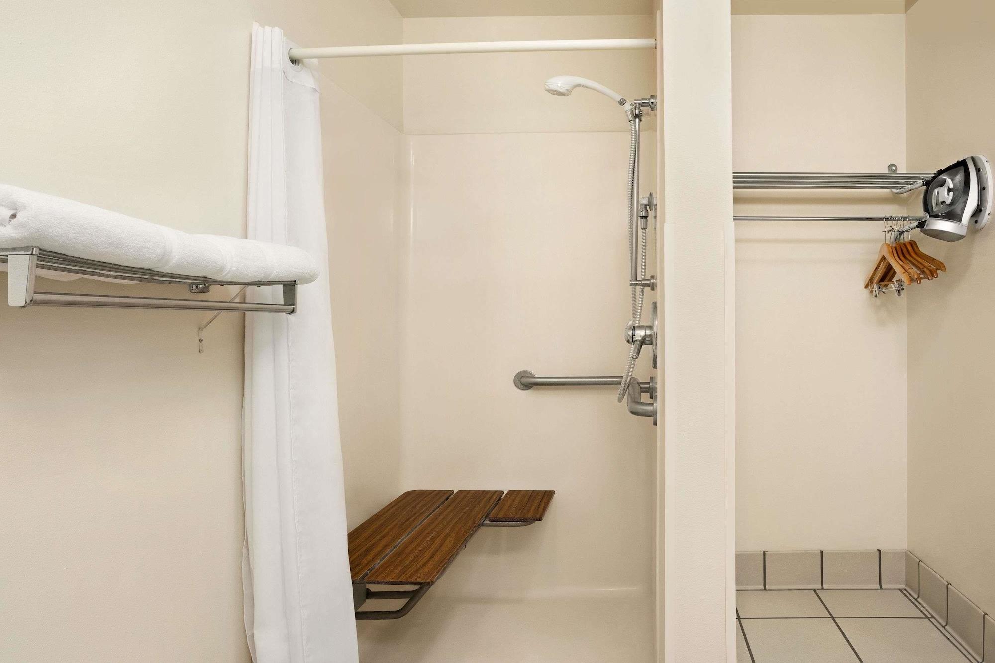 Equipamiento de Habitación Travelodge by Wyndham Morrill