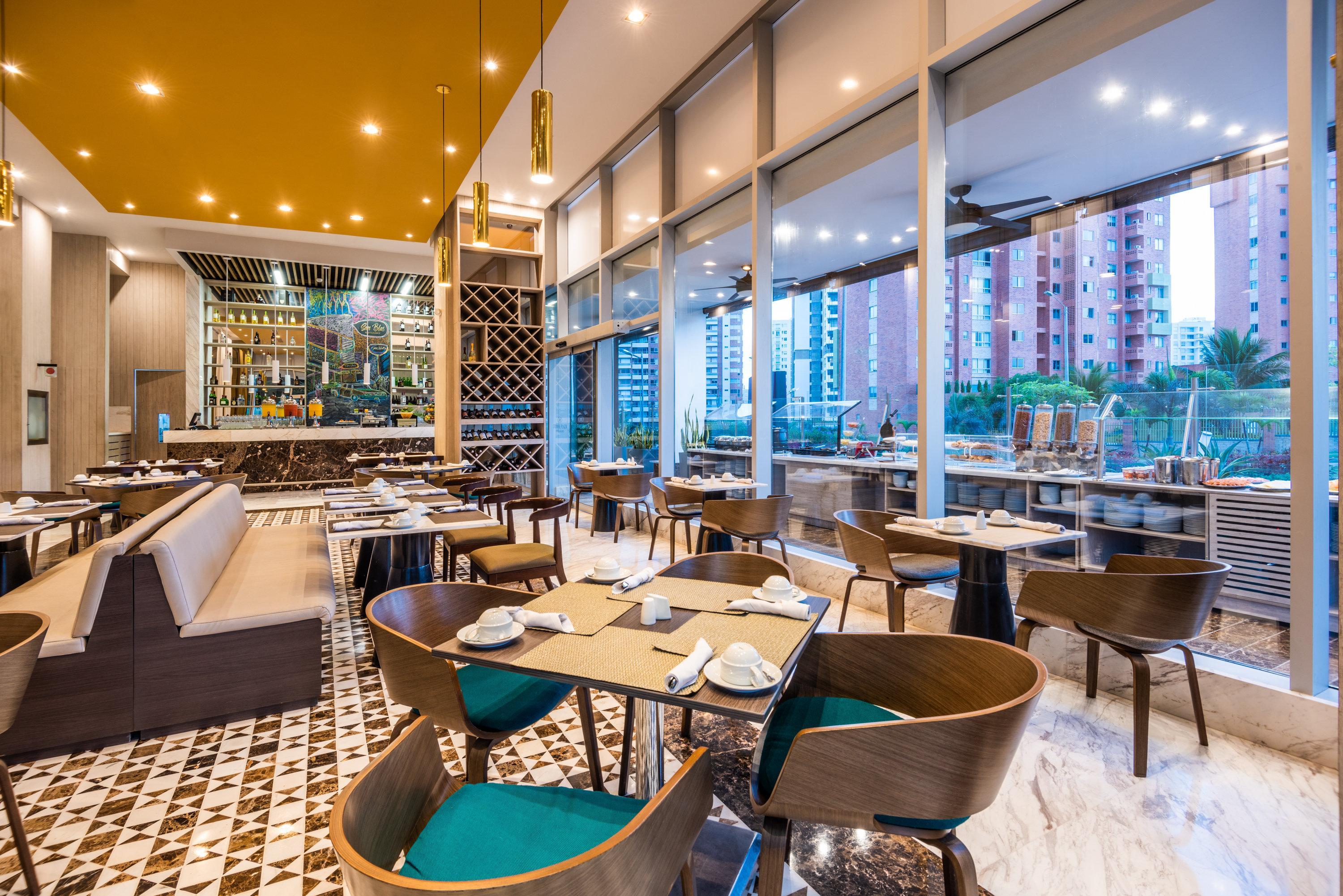 Restaurant Crowne Plaza Barranquilla by IHG