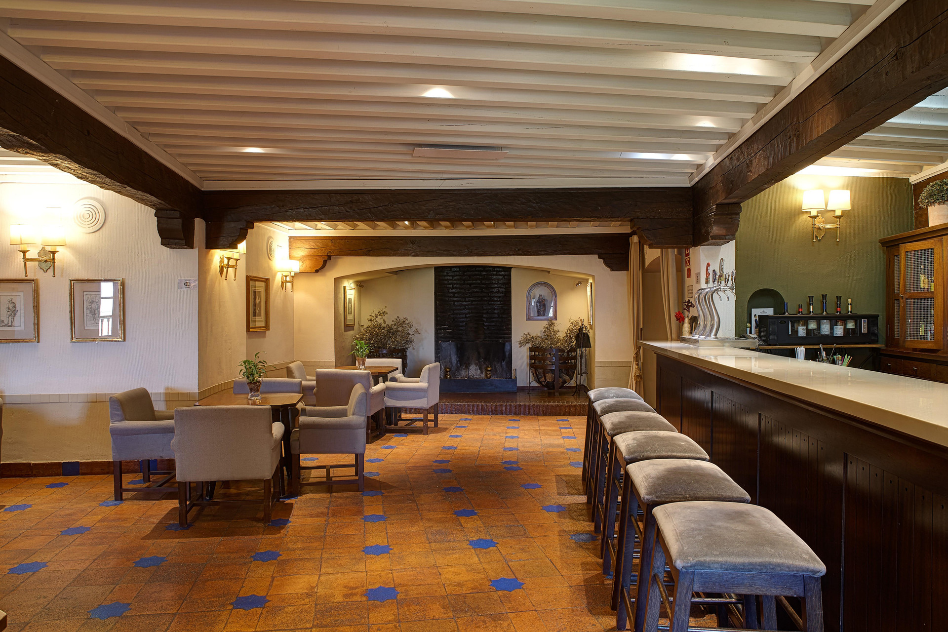 Bar/Salón Parador de Oropesa