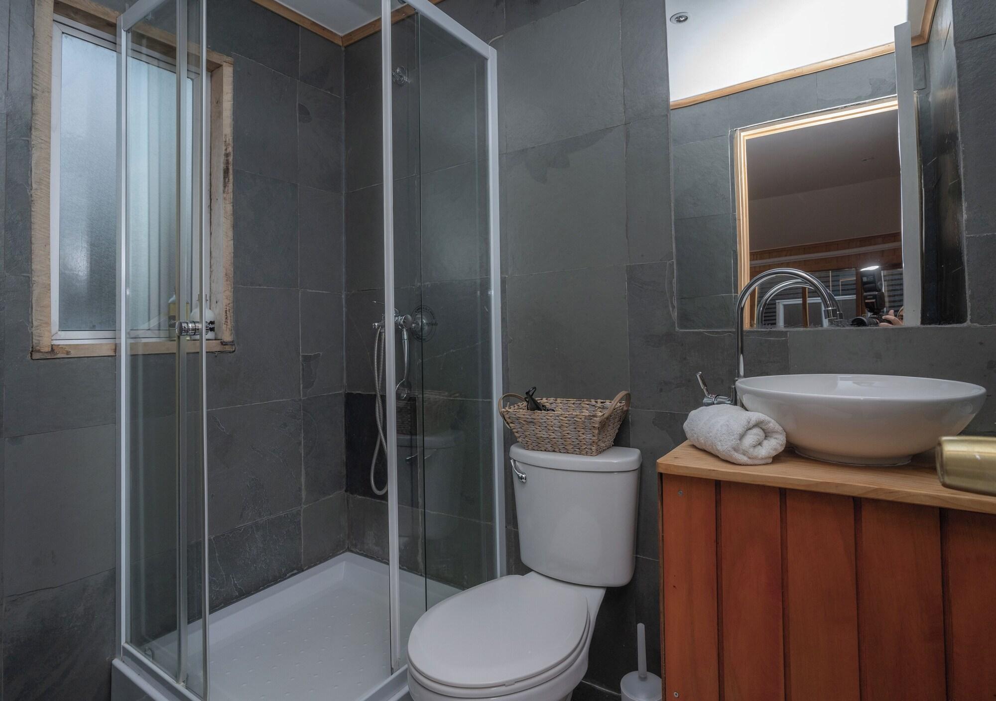 Equipamiento de Habitación Yagan House