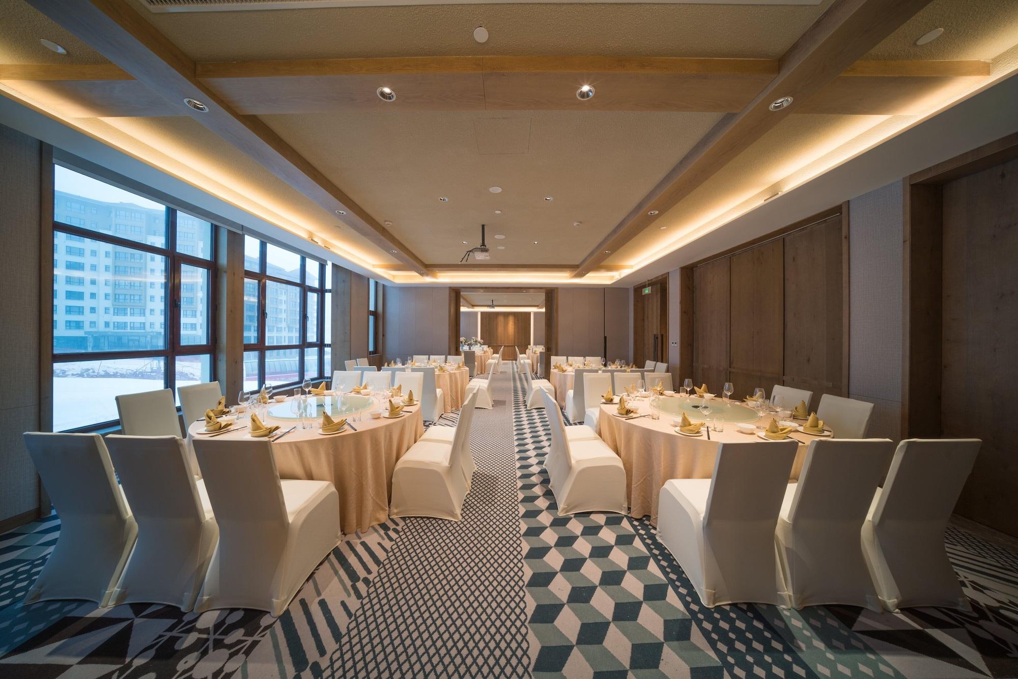 Salón de Baile Holiday Inn Jilin Beidahu by IHG