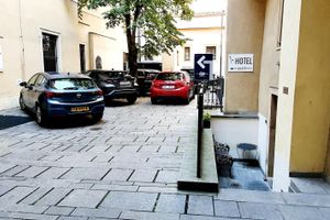 Alojamiento - Hotel Metamorphis