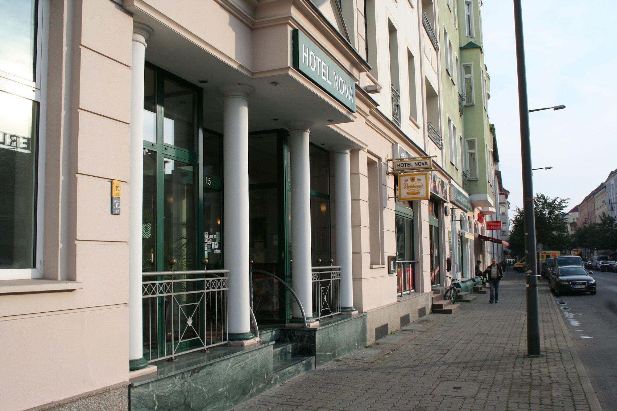 Vista Exterior Hotel Nova Berlin