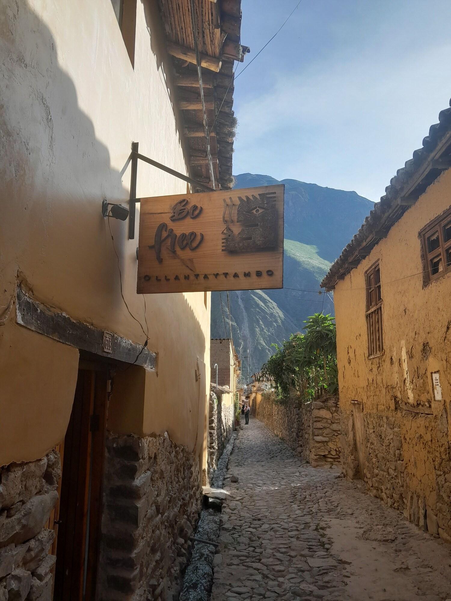 Vista Exterior Be Free Ollantaytambo