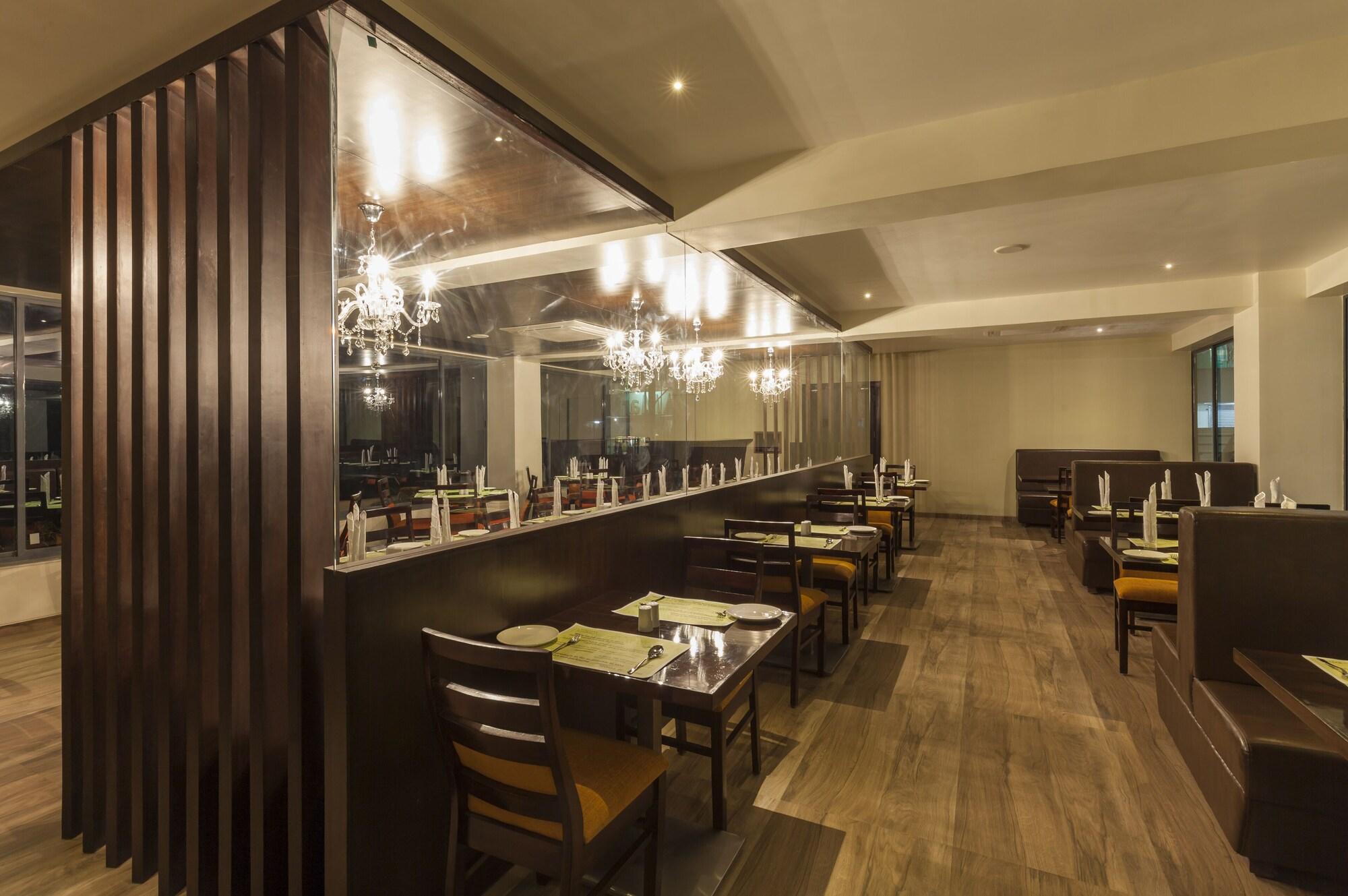 Restaurant Krishna Inn - The Green Hotel