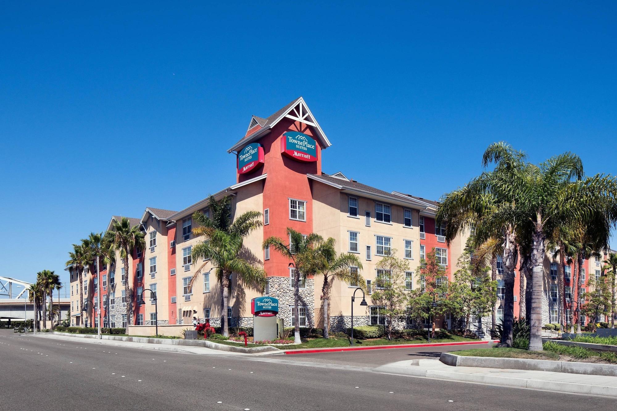 Varios TownePlace Suites Los Angeles LAX/Manhattan Beach