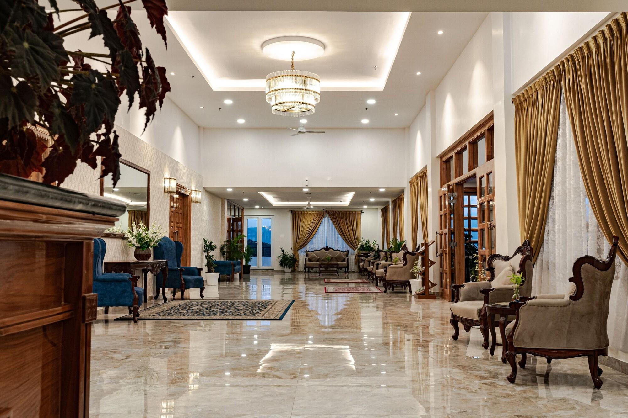 Vista Lobby Windermere Hotel