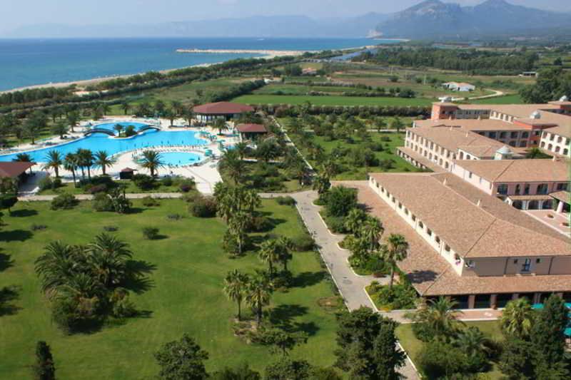 Vista Exterior Club Hotel Marina Beach