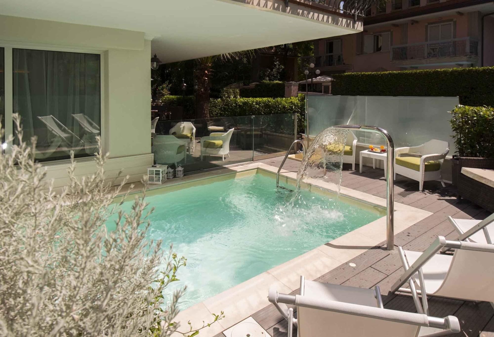 Vista Exterior Hotel ATLAS