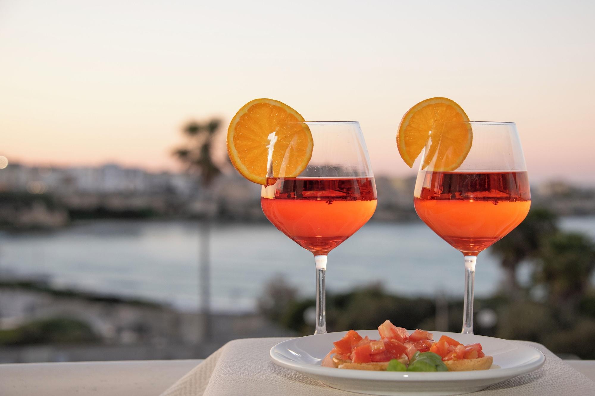 Comodidades del Alojamiento Hotel Albània