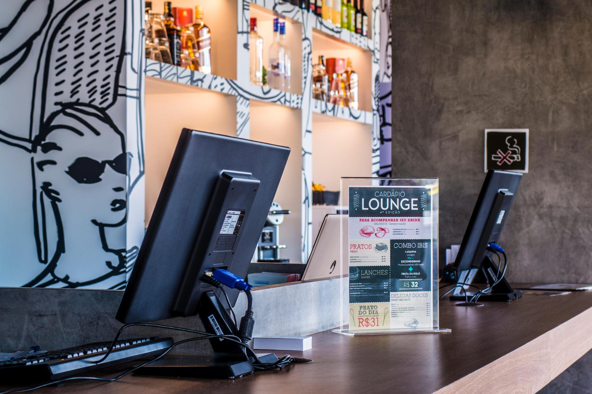 Vista Lobby ibis Guaiba