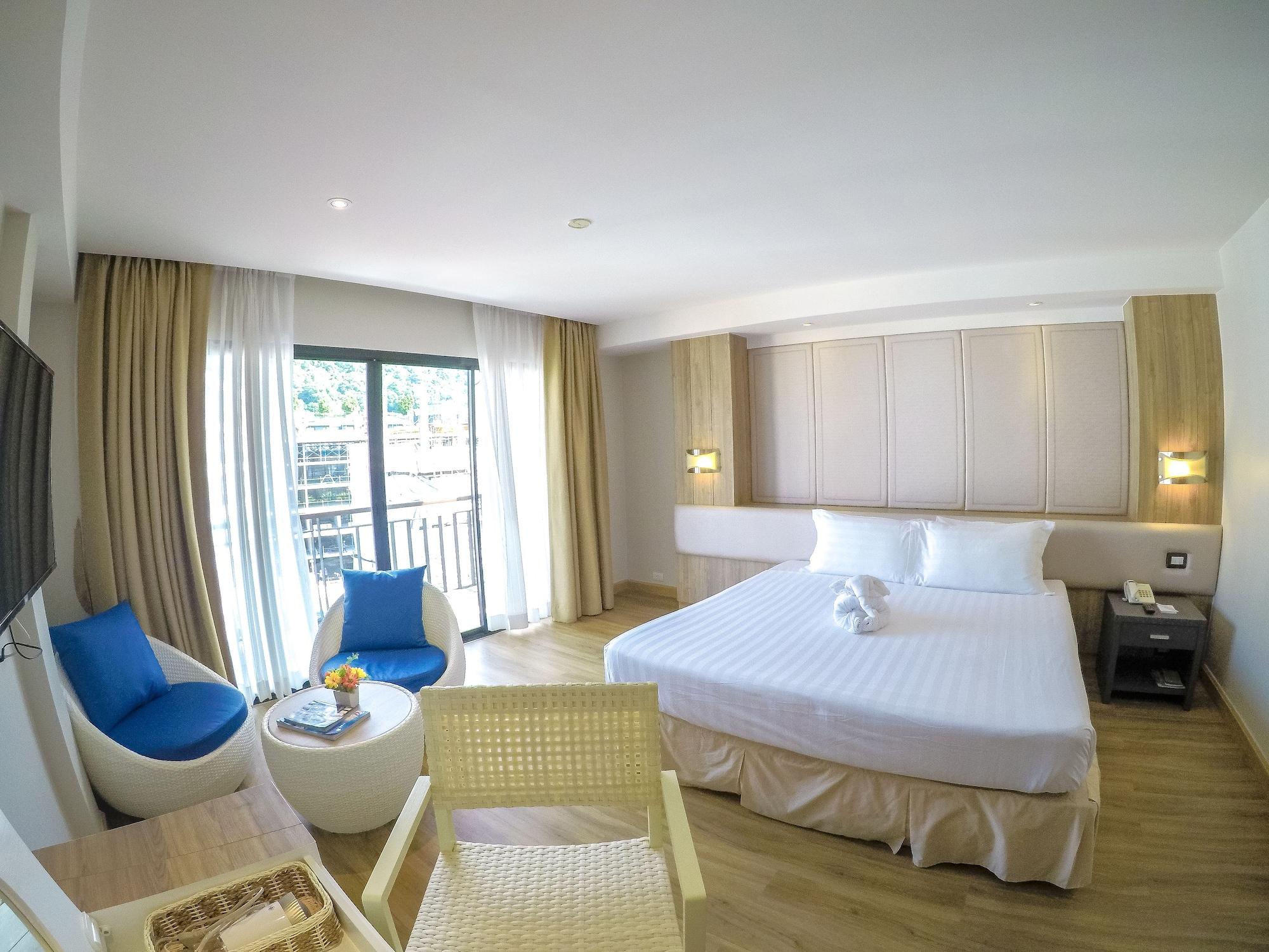 Varios Hiran Residence