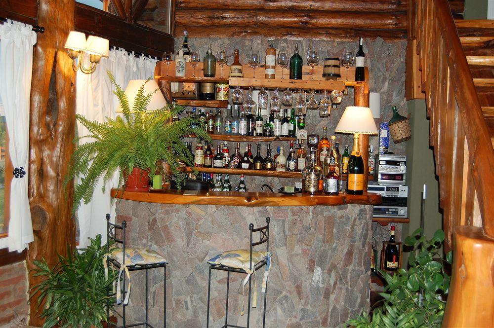 Bar/lounge Los Canelos
