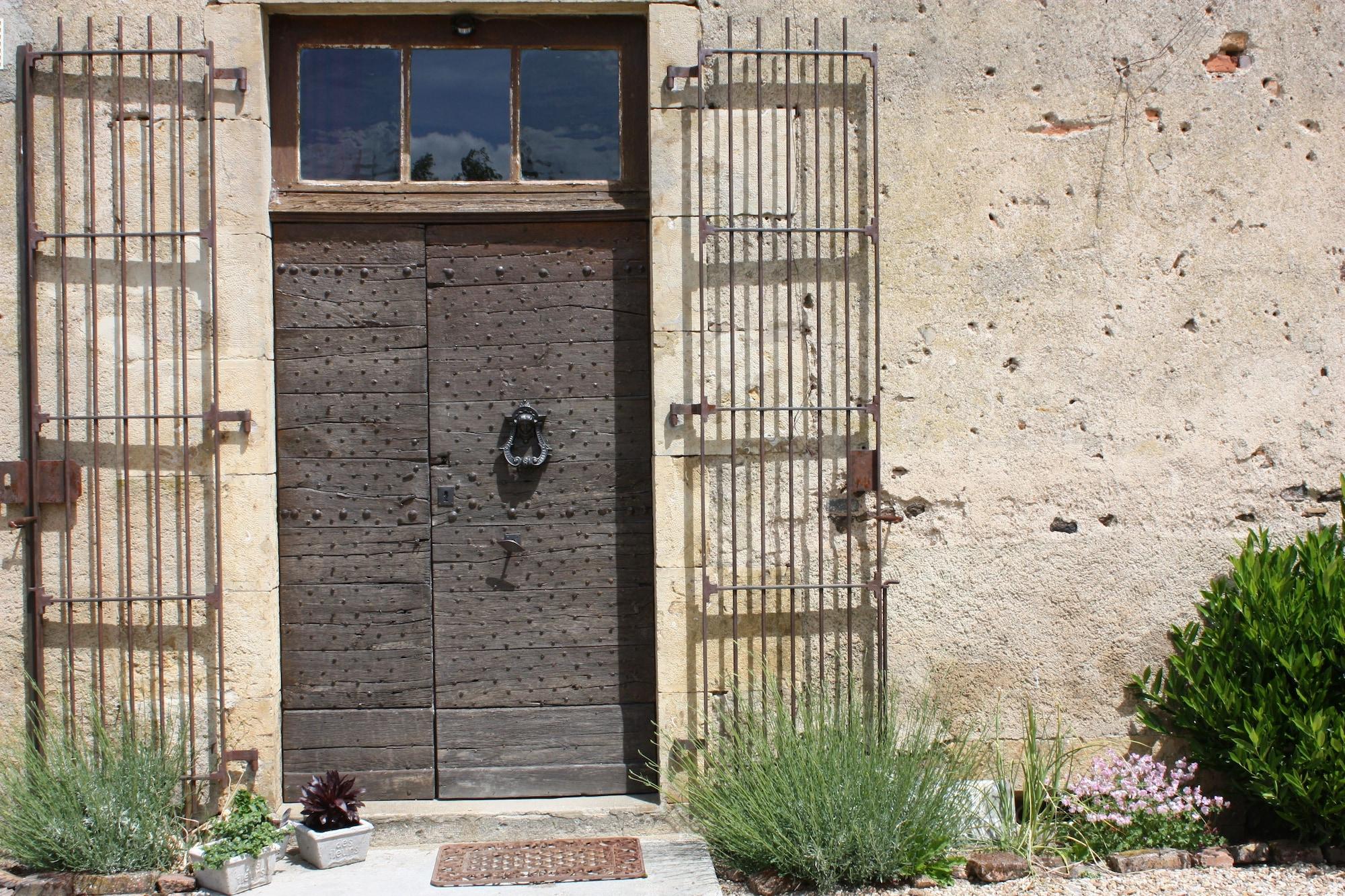 Vista Exterior Château Latour