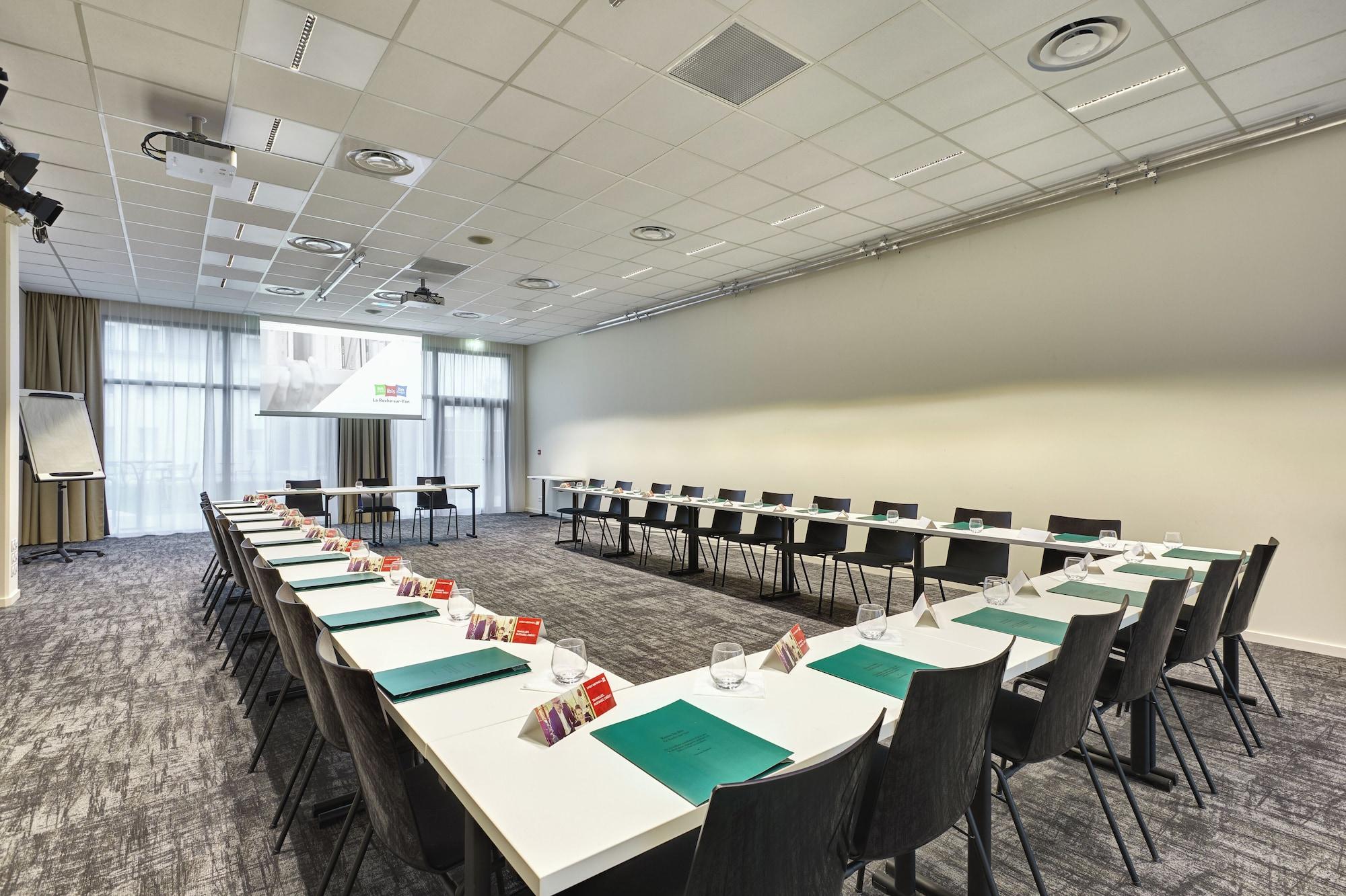 Sala de Reuniones Ibis Budget La Roche sur Yon