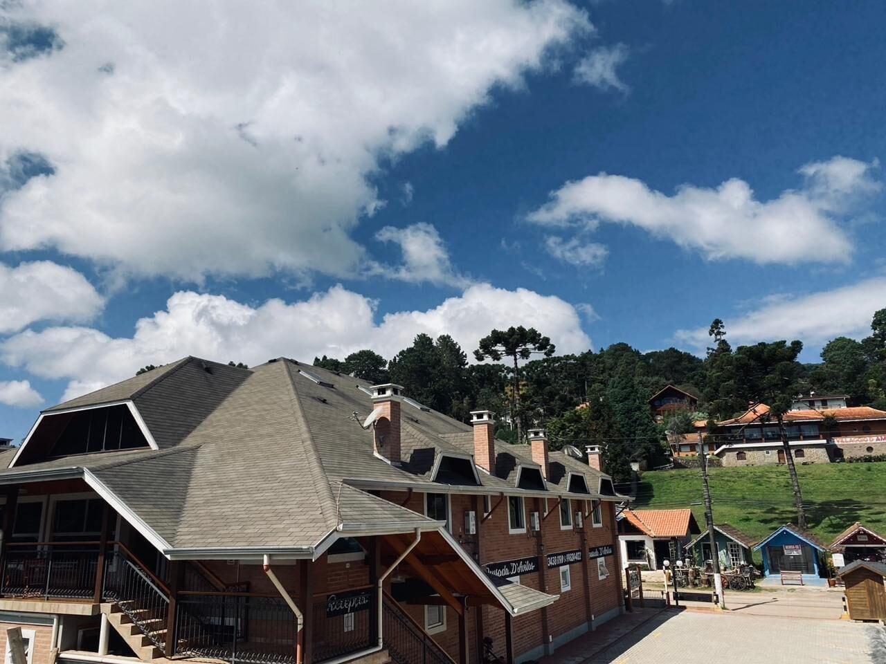 Vista Exterior Davilas Inn