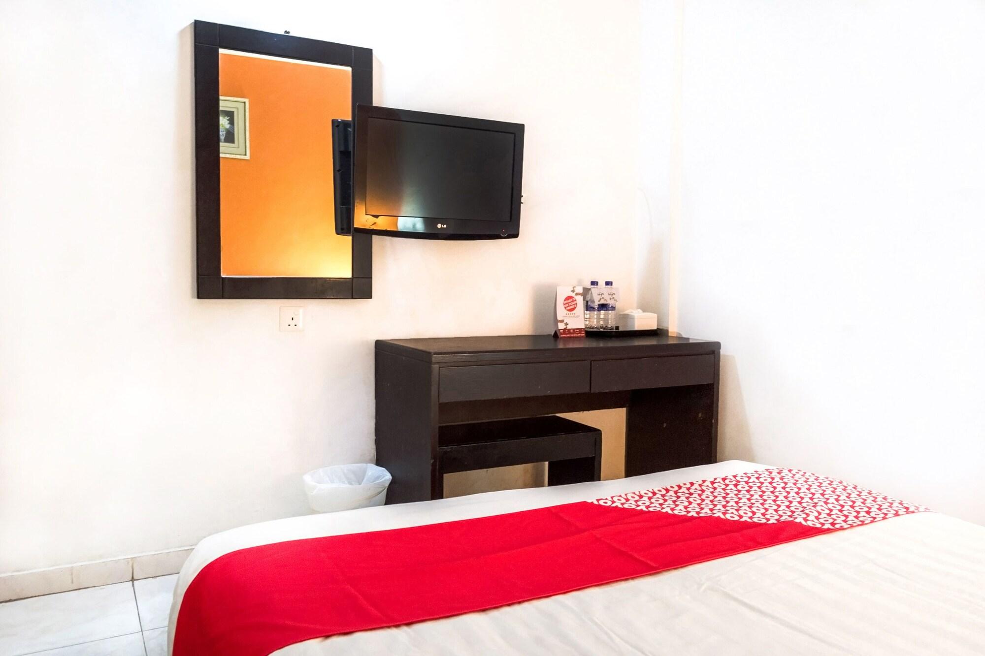 Equipamiento de Habitación Capital O 664 Romance Hotel