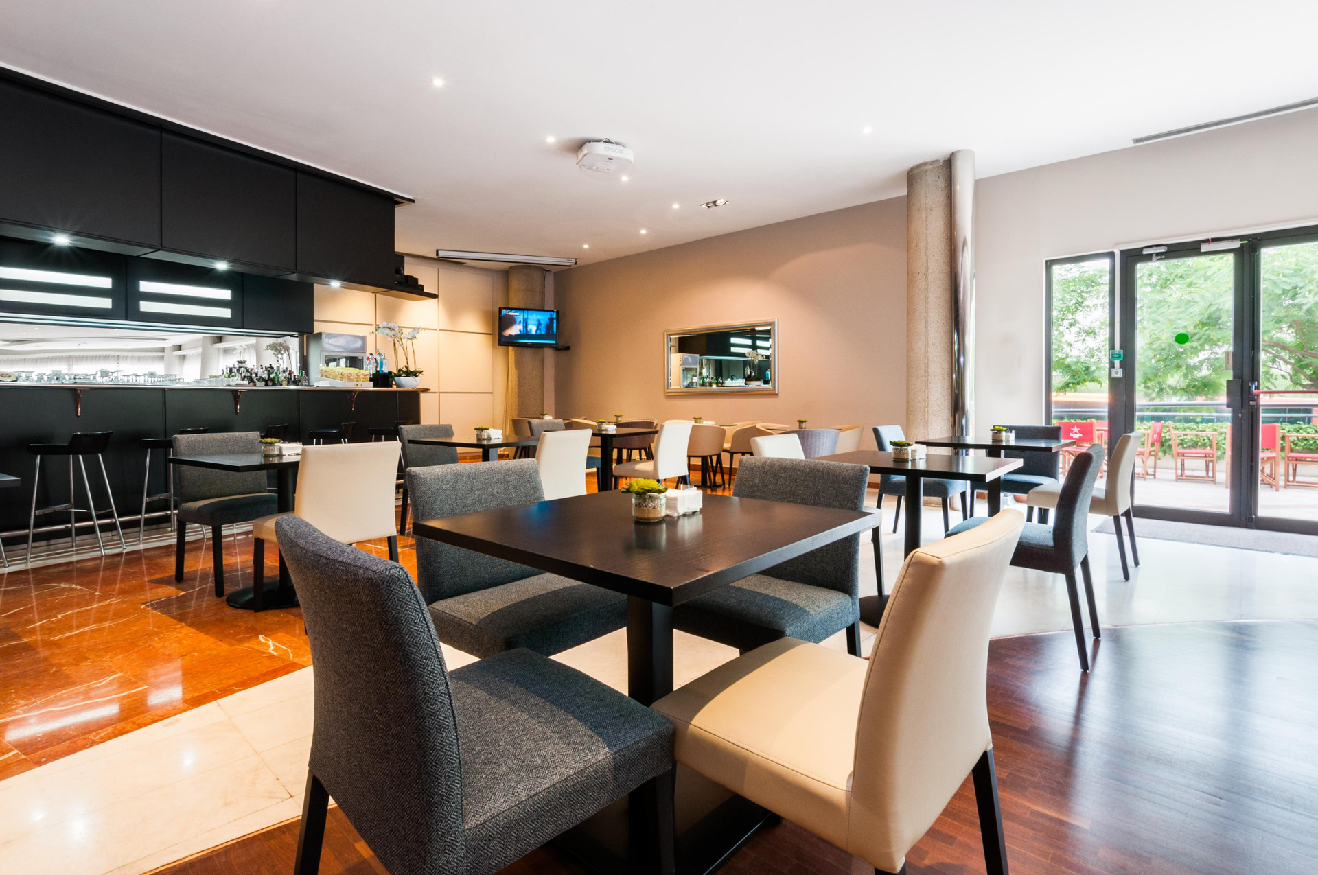 Bar/Salón Exe Campus