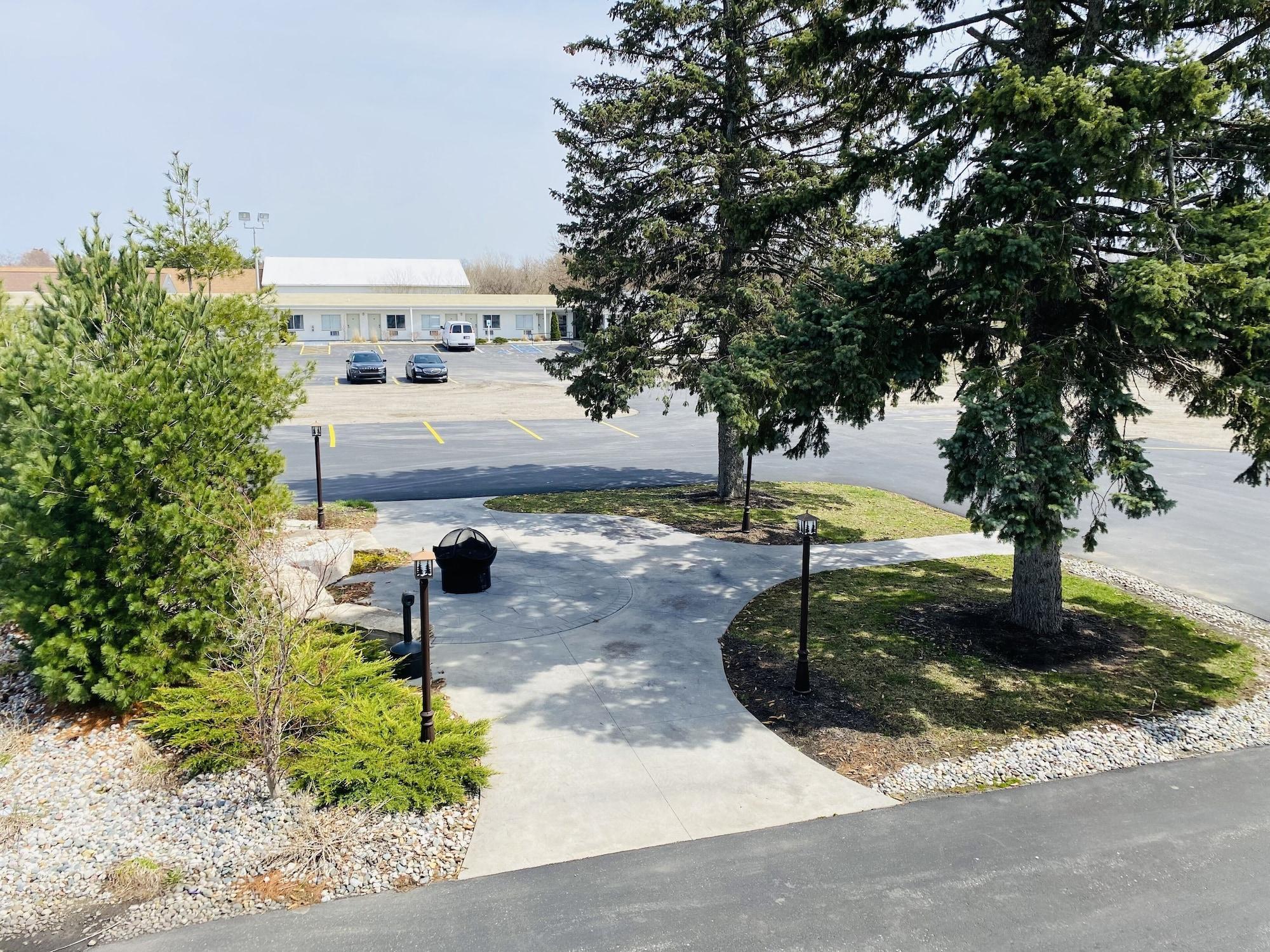 Comodidades del Alojamiento The Pines Country Inn