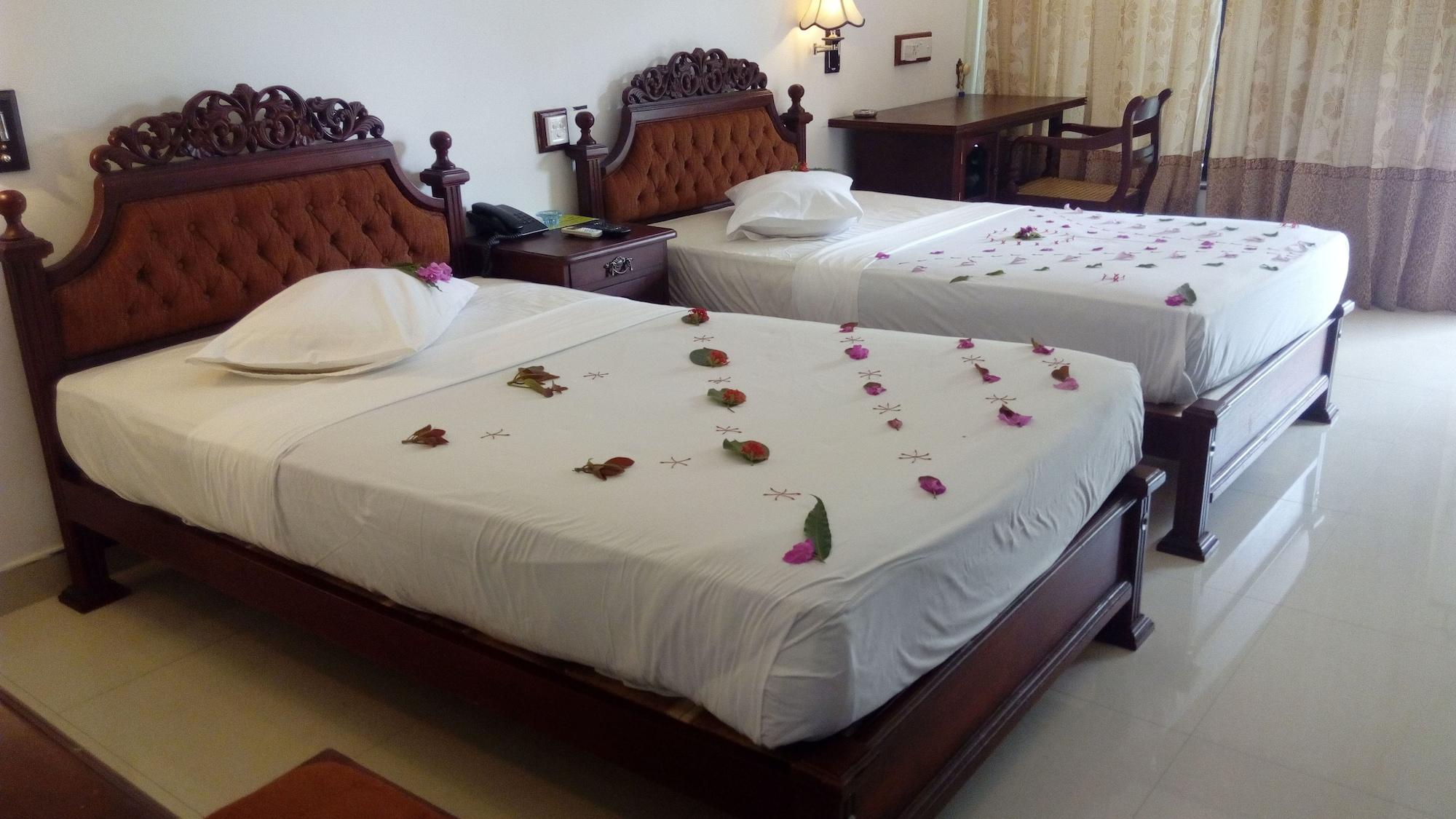 Habitación Sarathchandra Tourist Guest House
