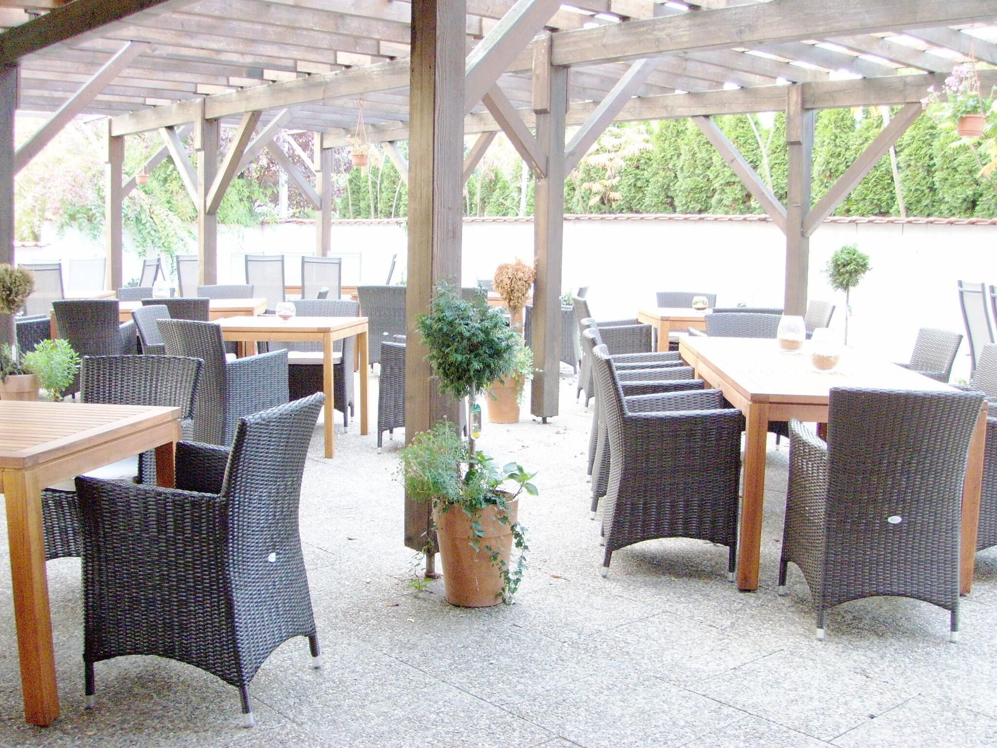 Varios Wincent Hotel