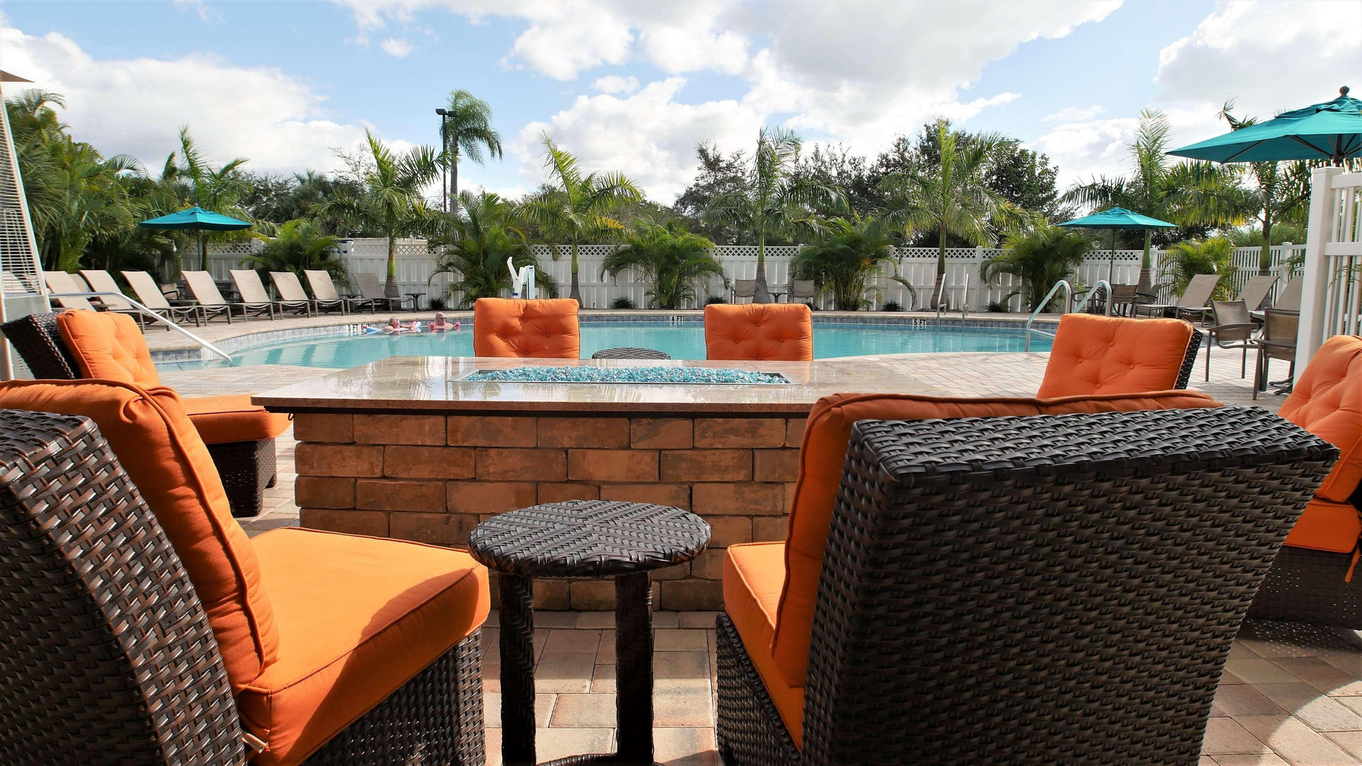 Vista Exterior Spark by Hilton Sarasota Siesta Key Gateway