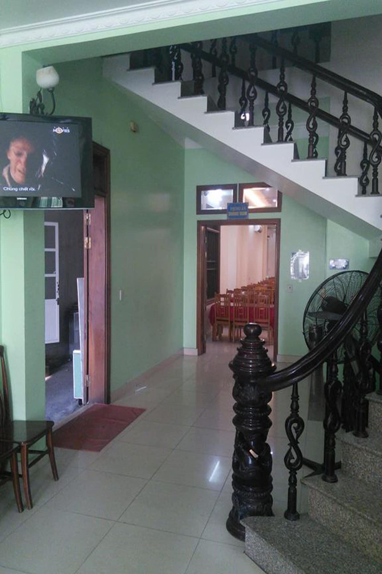Varios Hoang Ngoc Hotel
