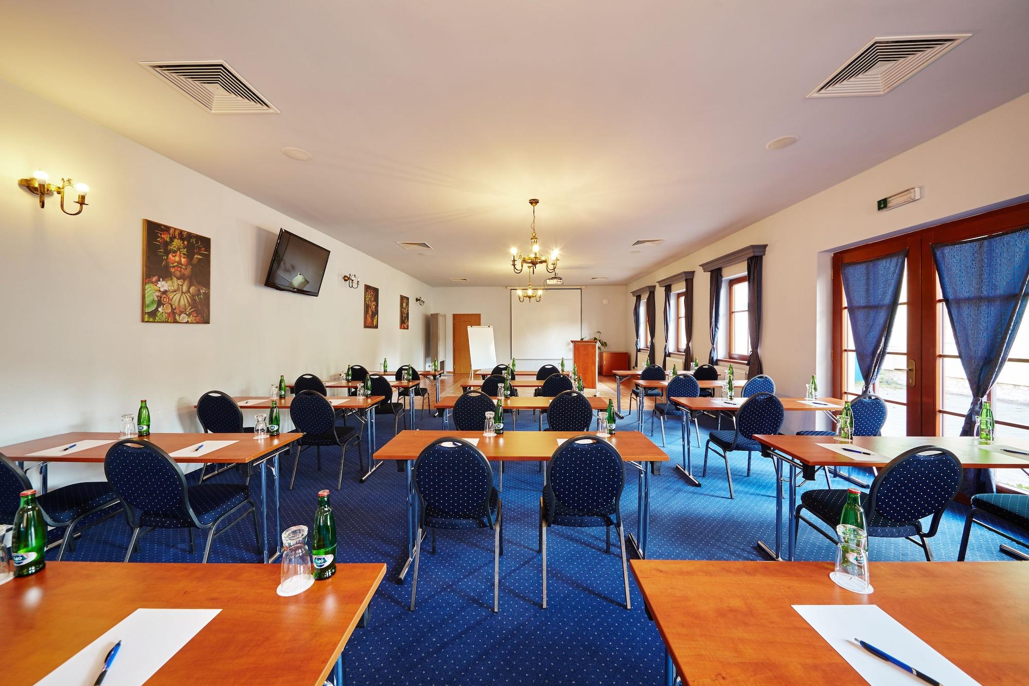 Sala de Reuniones Hotel U Kata