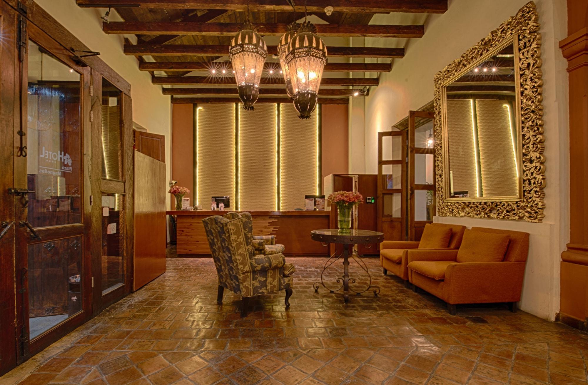 Vista Lobby Hotel Plaza Magnolias