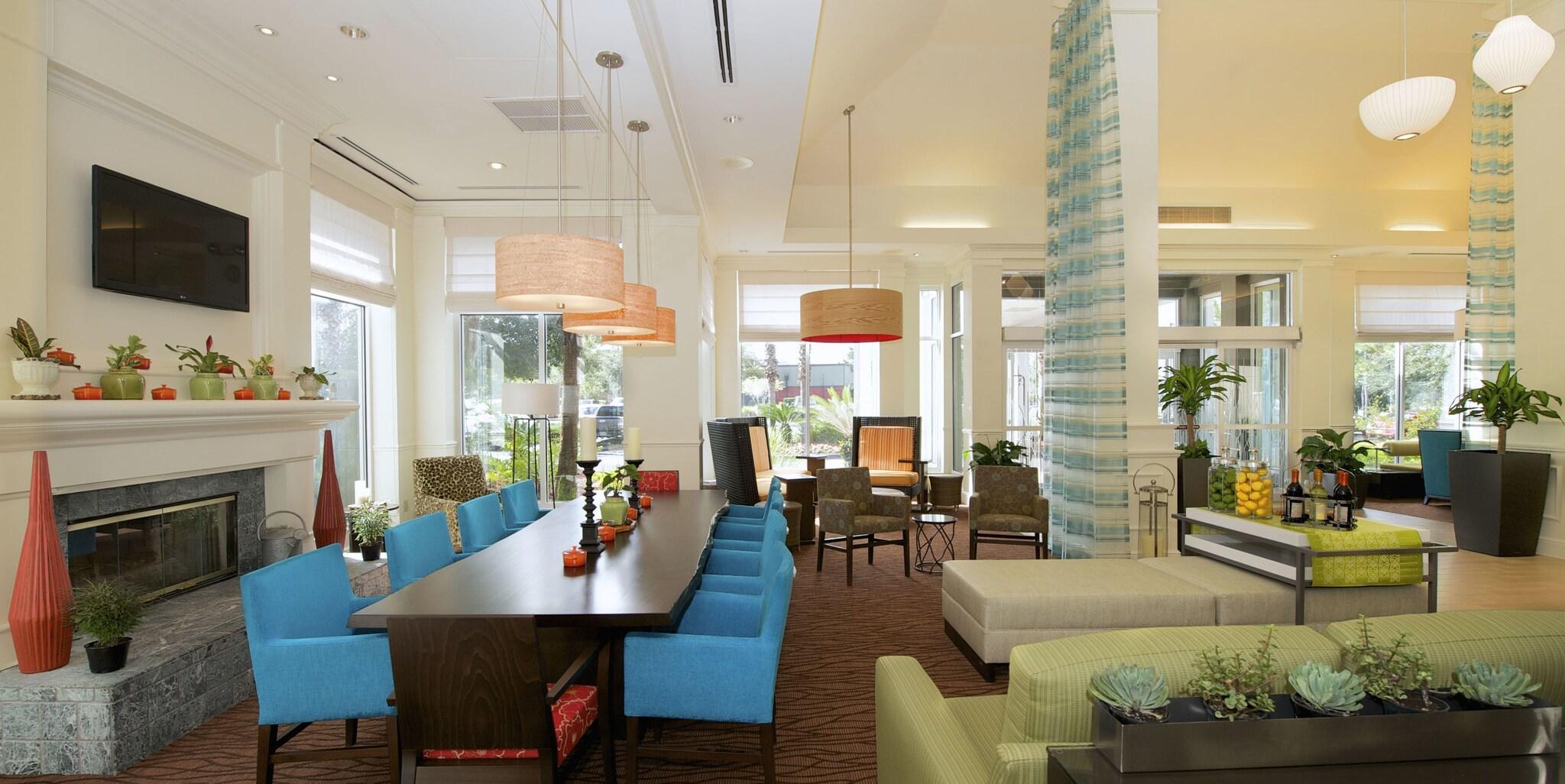 Bar/Salón Hilton Garden Inn Jacksonville JTB/Deerwood Park