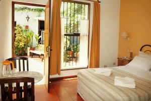 Alojamiento - Hostal El Patio Miraflores