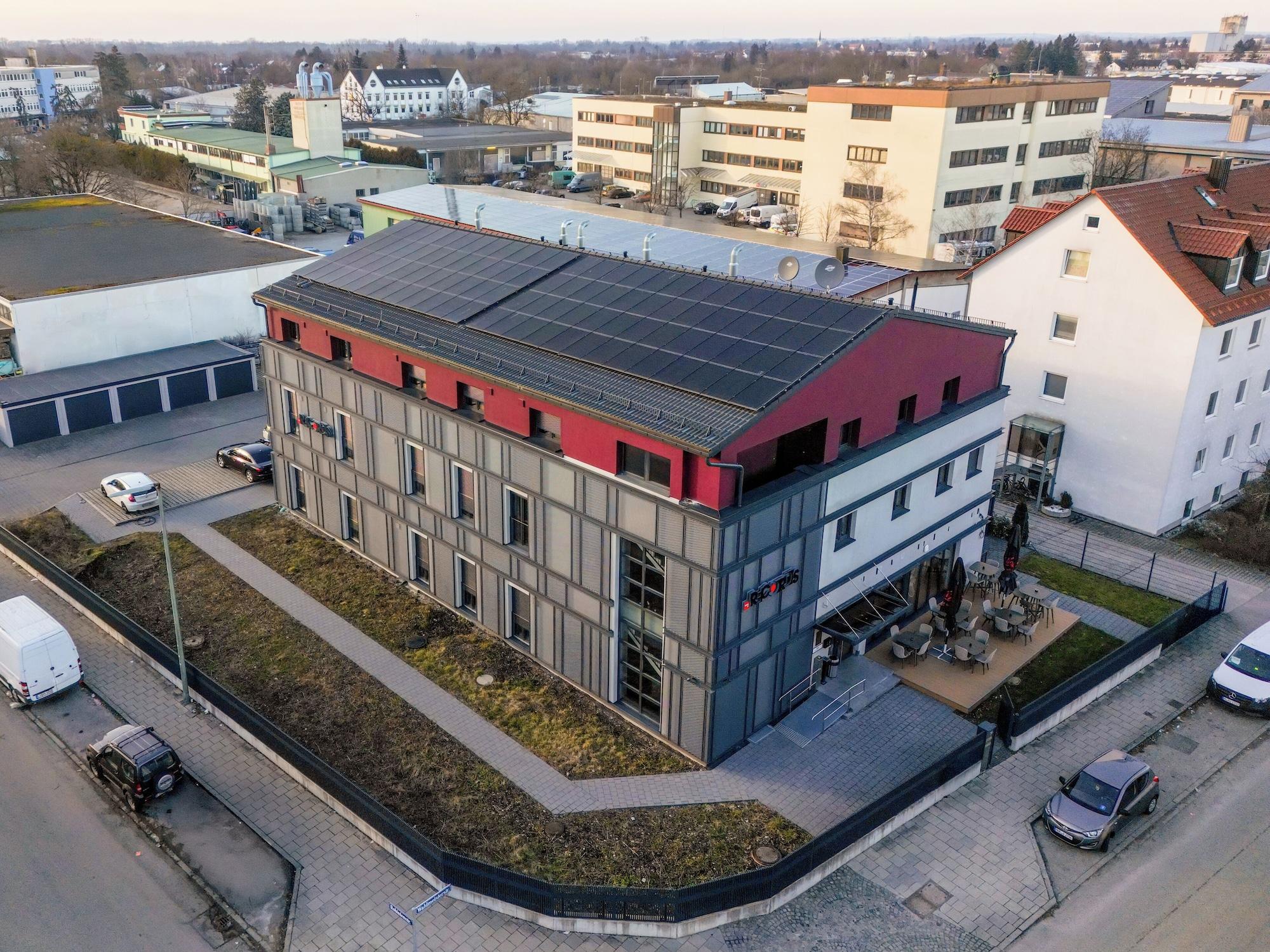 Vista Exterior House of Records