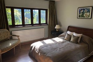 Alquiler Vacacional - Elegant family home backing into a Golf Course .