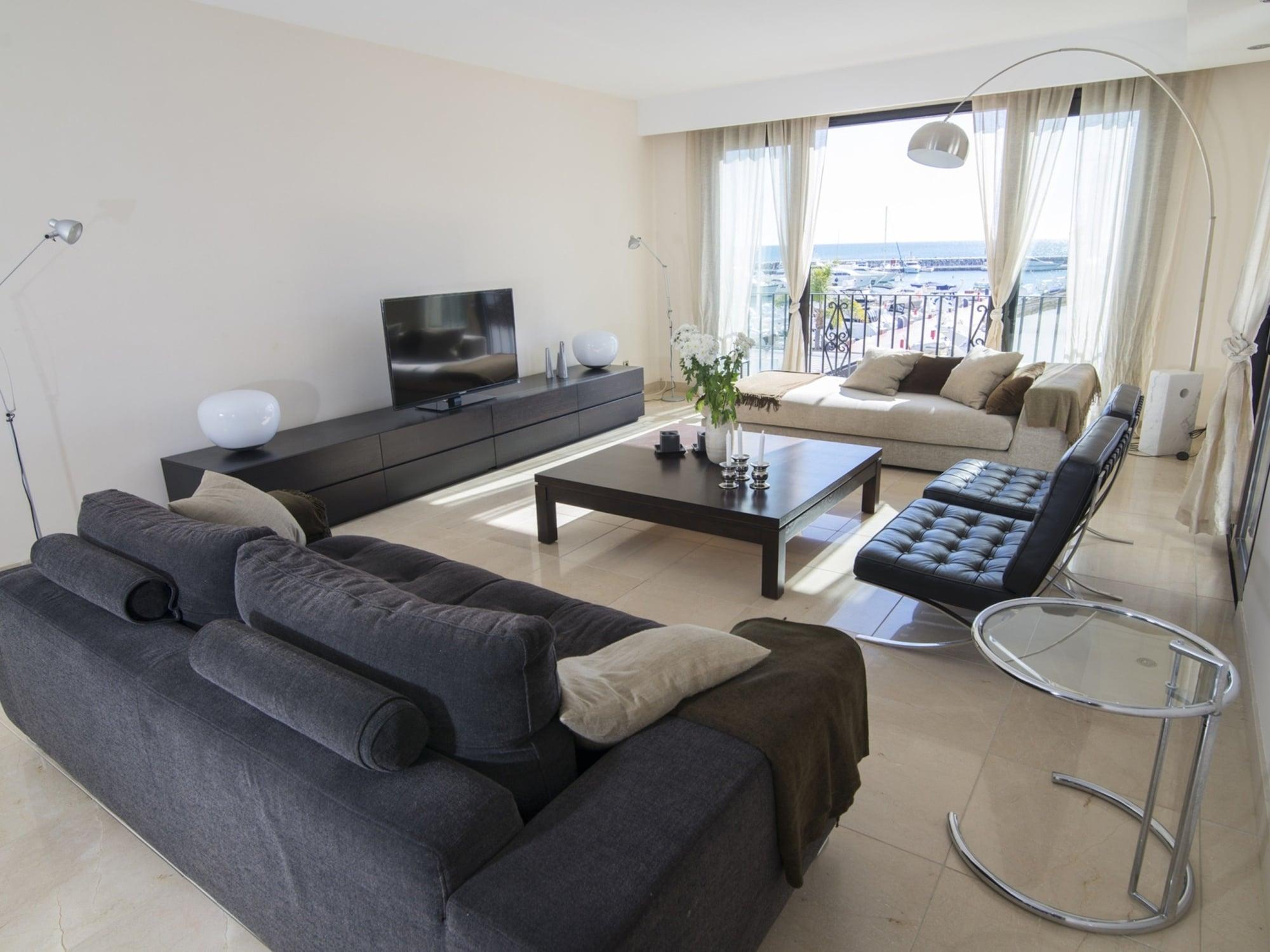 Varios Paradise at Puerto Banus