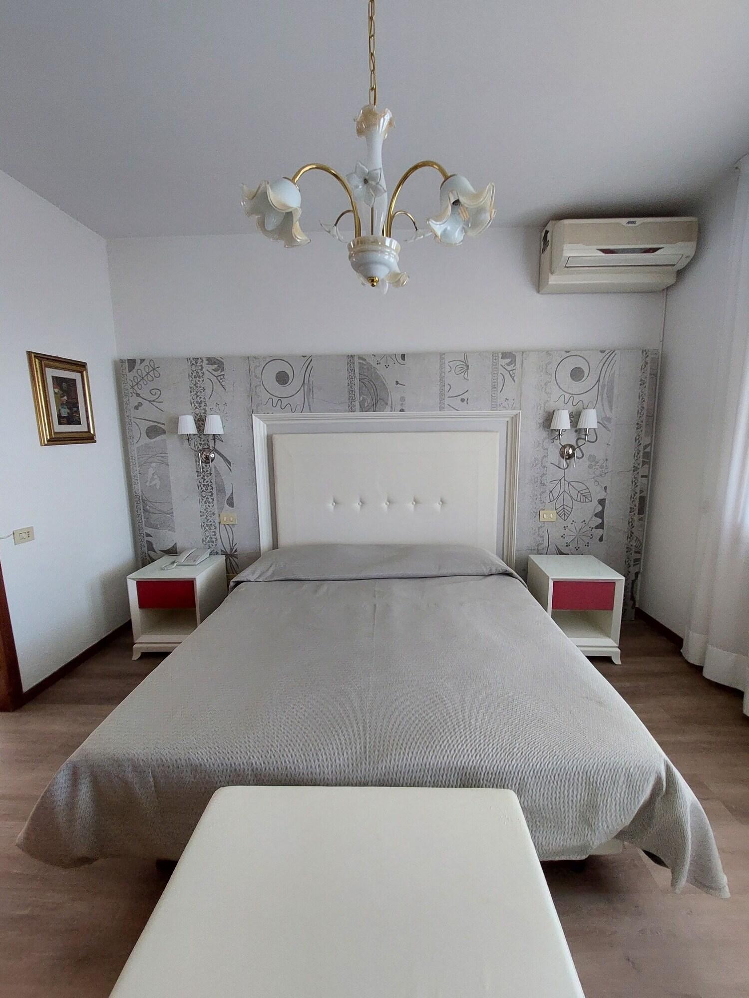 Habitación Albergo Alla Pineta