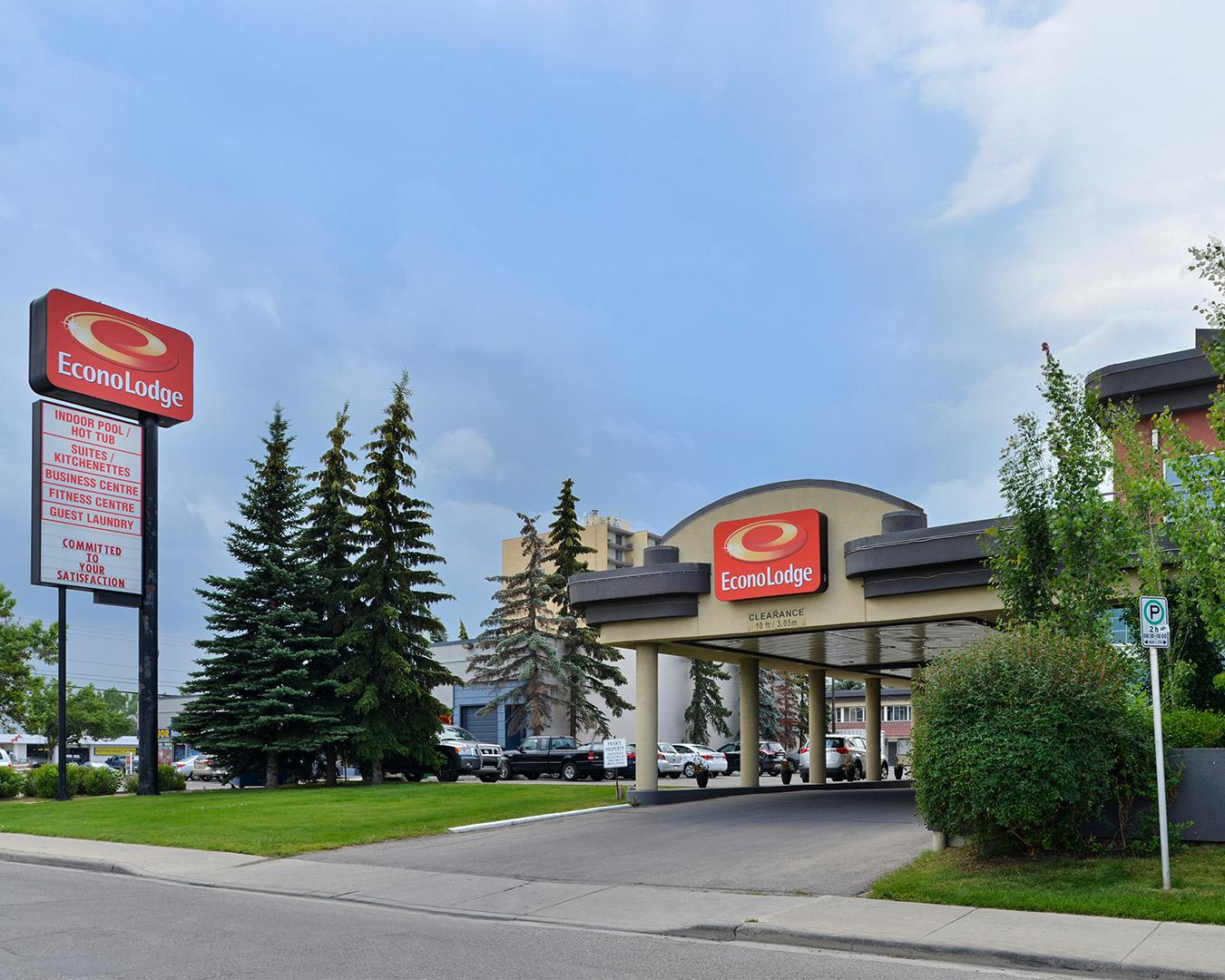 Varios Econo Lodge South
