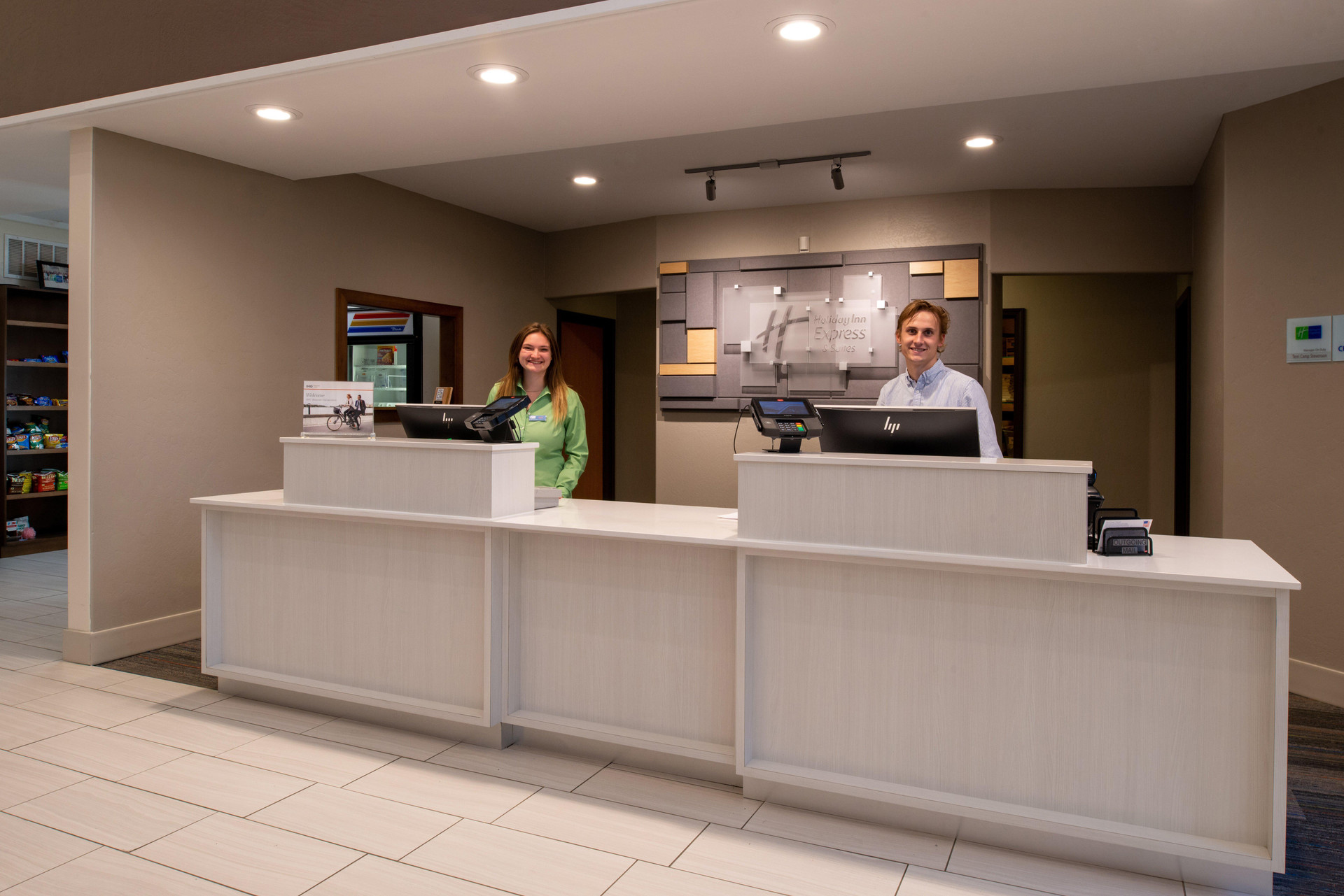 Vista Lobby Holiday Inn Express & Suites Gunnison by IHG