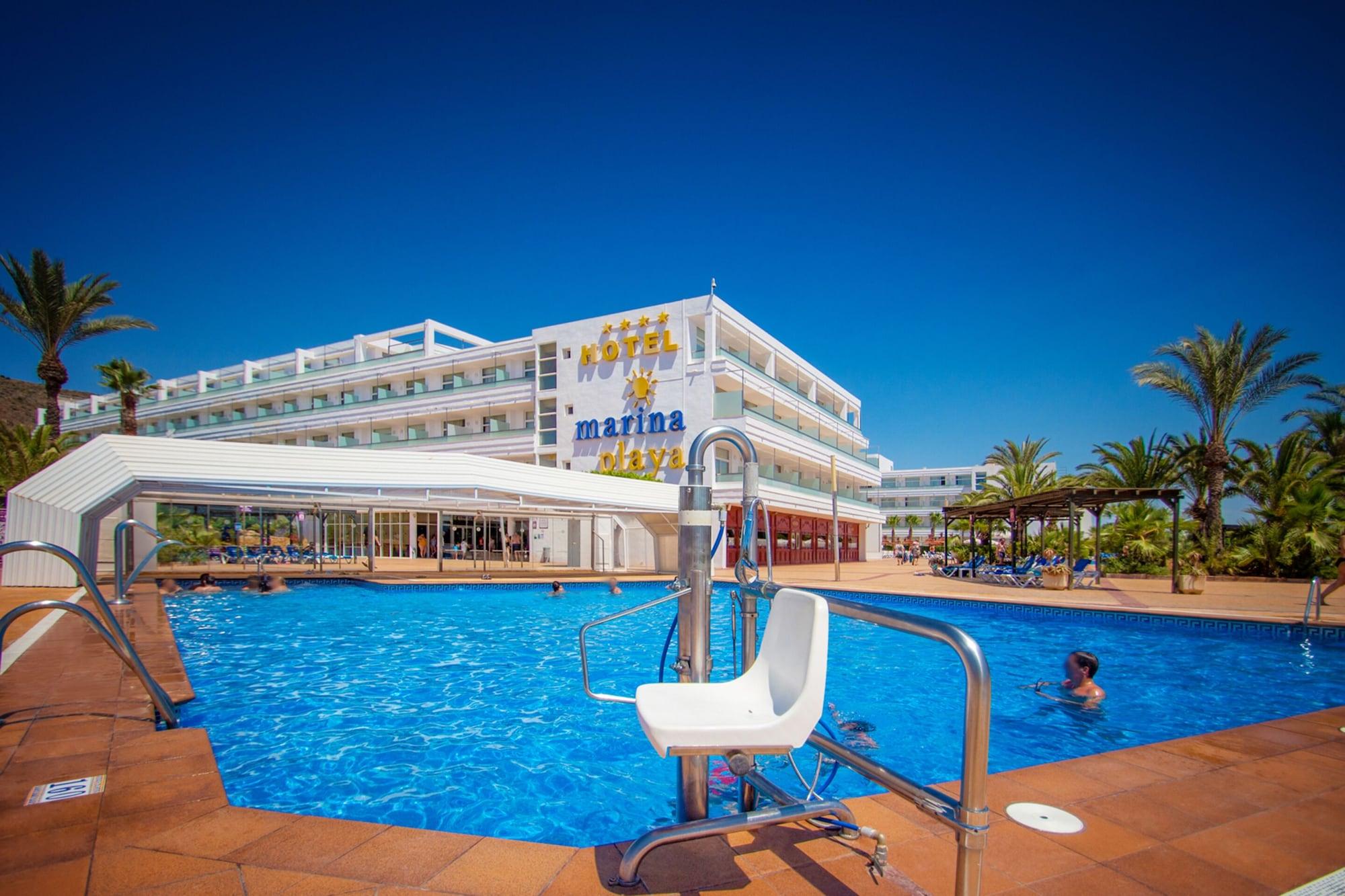 Vista Piscina Hotel Servigroup Marina Playa