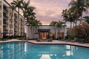 Paquete - Courtyard by Marriott Fort Lauderdale East/Lauderdale-by-the-Sea