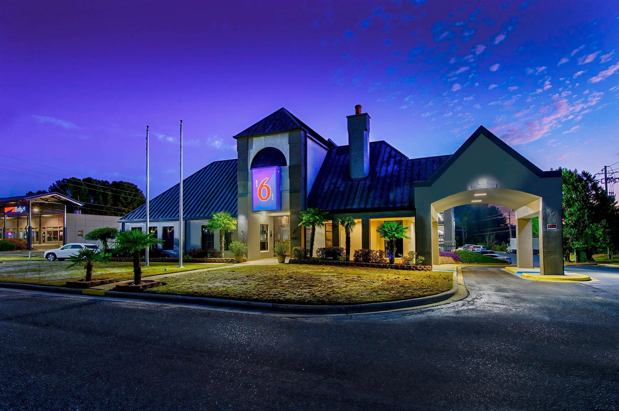 Varios Motel 6 Birmingham, AL - Medical Center
