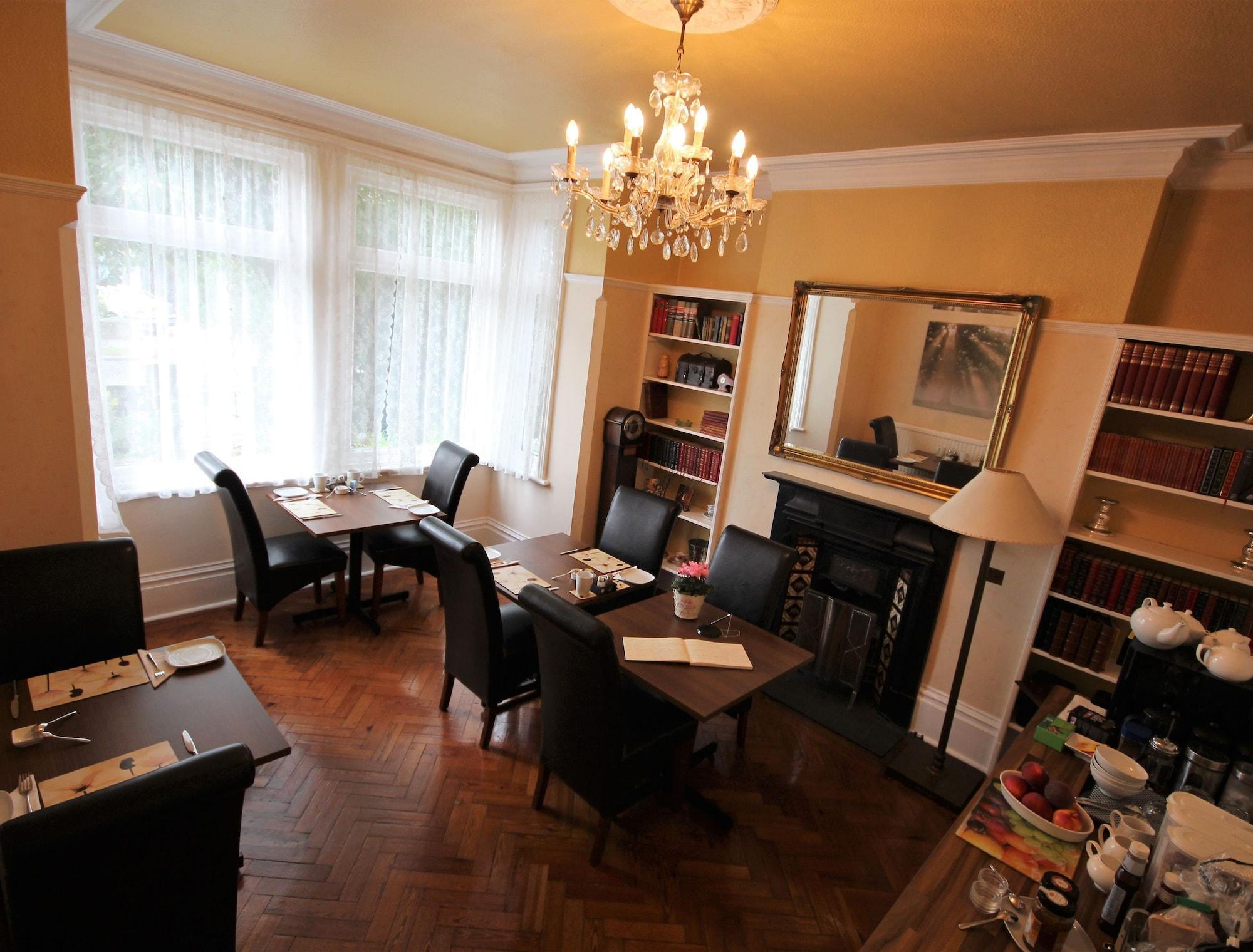 Vista Lobby Croham Park Bed & Breakfast