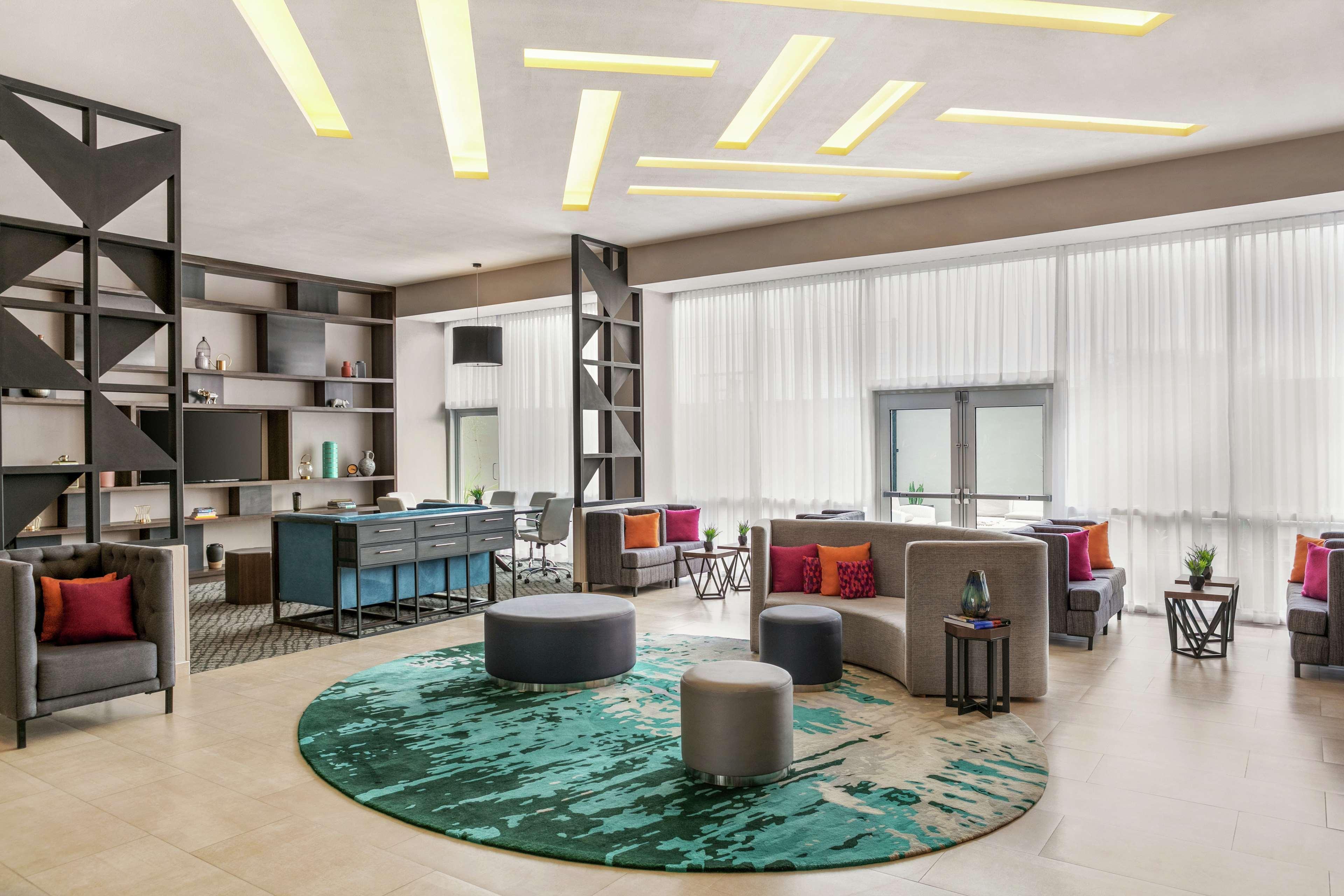 Vista Lobby Homewood Suites by Hilton Monterrey Apodaca