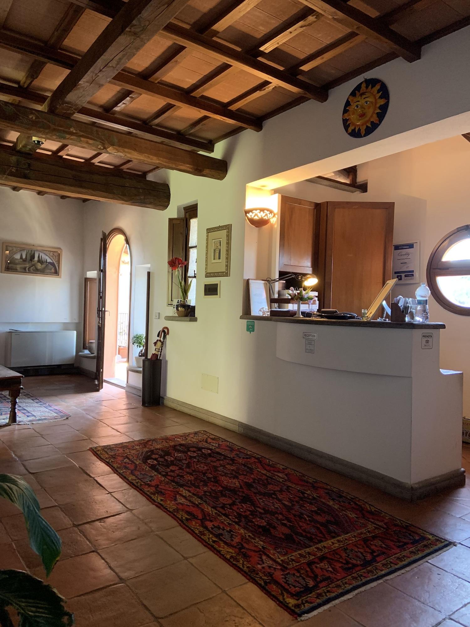 Vista Lobby Antica Pietrara