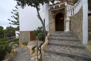 Alquiler Vacacional - Spacious villa with amazing sea views . 150 meters from the beach