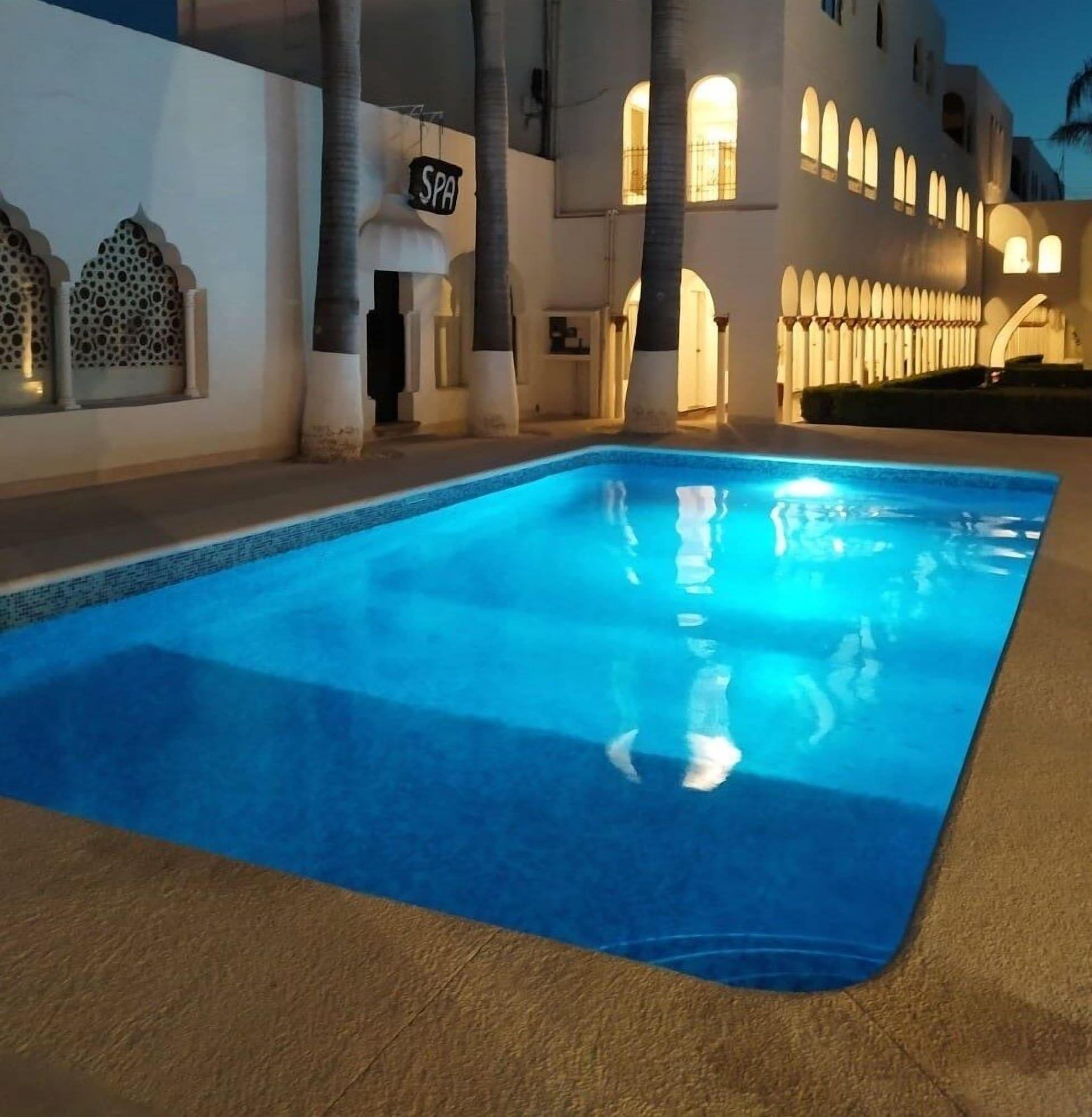 Vista Piscina Aldea del Bazar