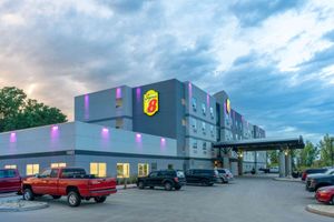 Alojamiento - Super 8 by Wyndham Winnipeg East MB