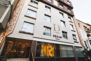 Alojamiento - Ddream Hotel